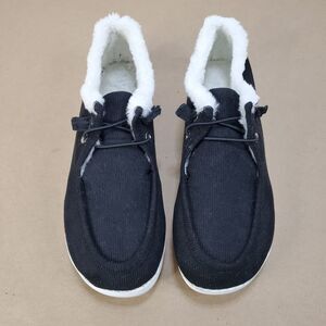 YASIRUN Fleece Accent Boat Sneaker